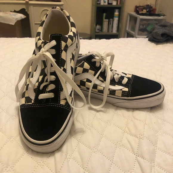 Vans Shoes - Vans off the wall checkered sneakers